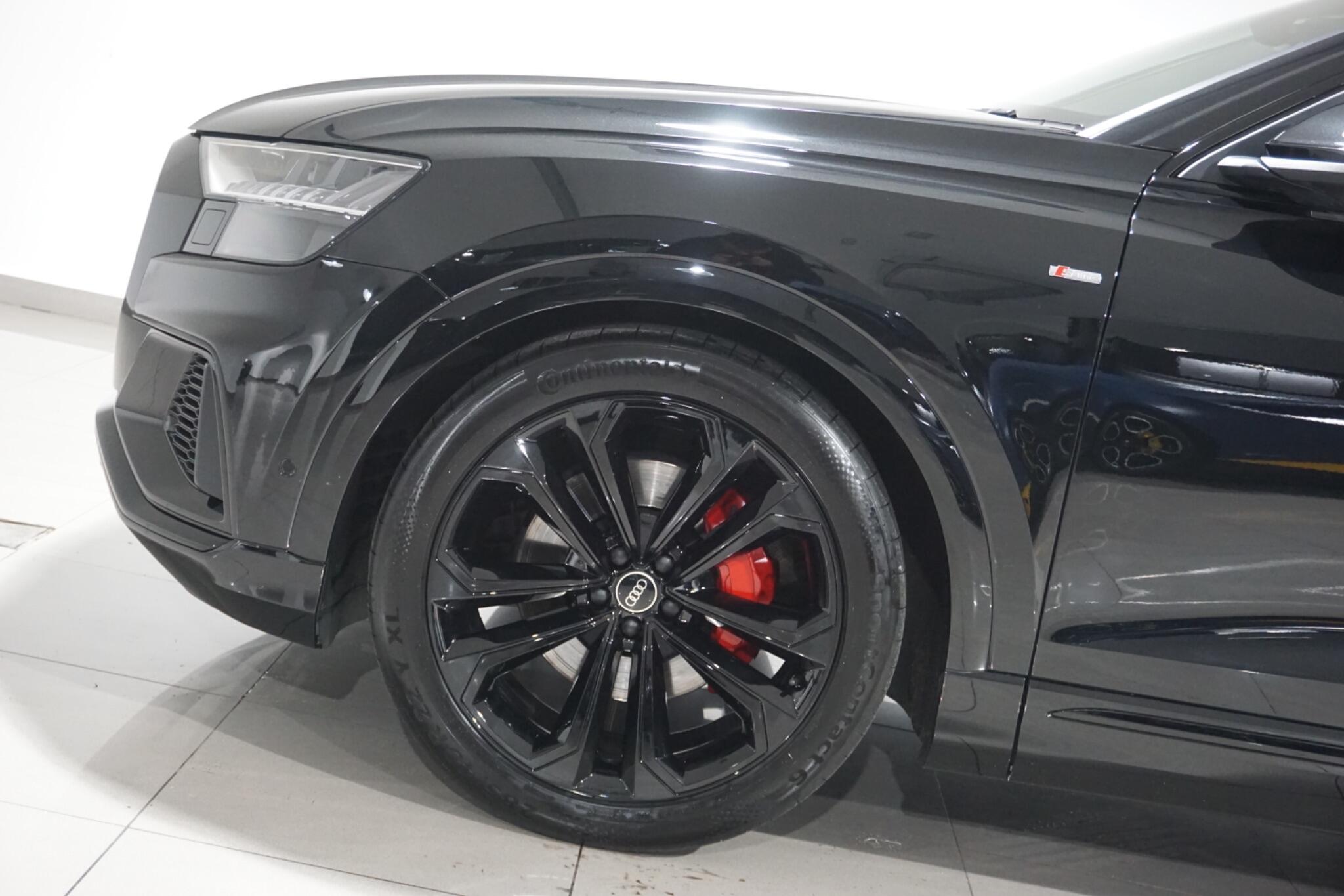 Audi Q8 3.0 TFSI V6 55 Black Edition SUV 5dr Petrol Tiptronic quattro Euro 6 (s/s) (340 ps)